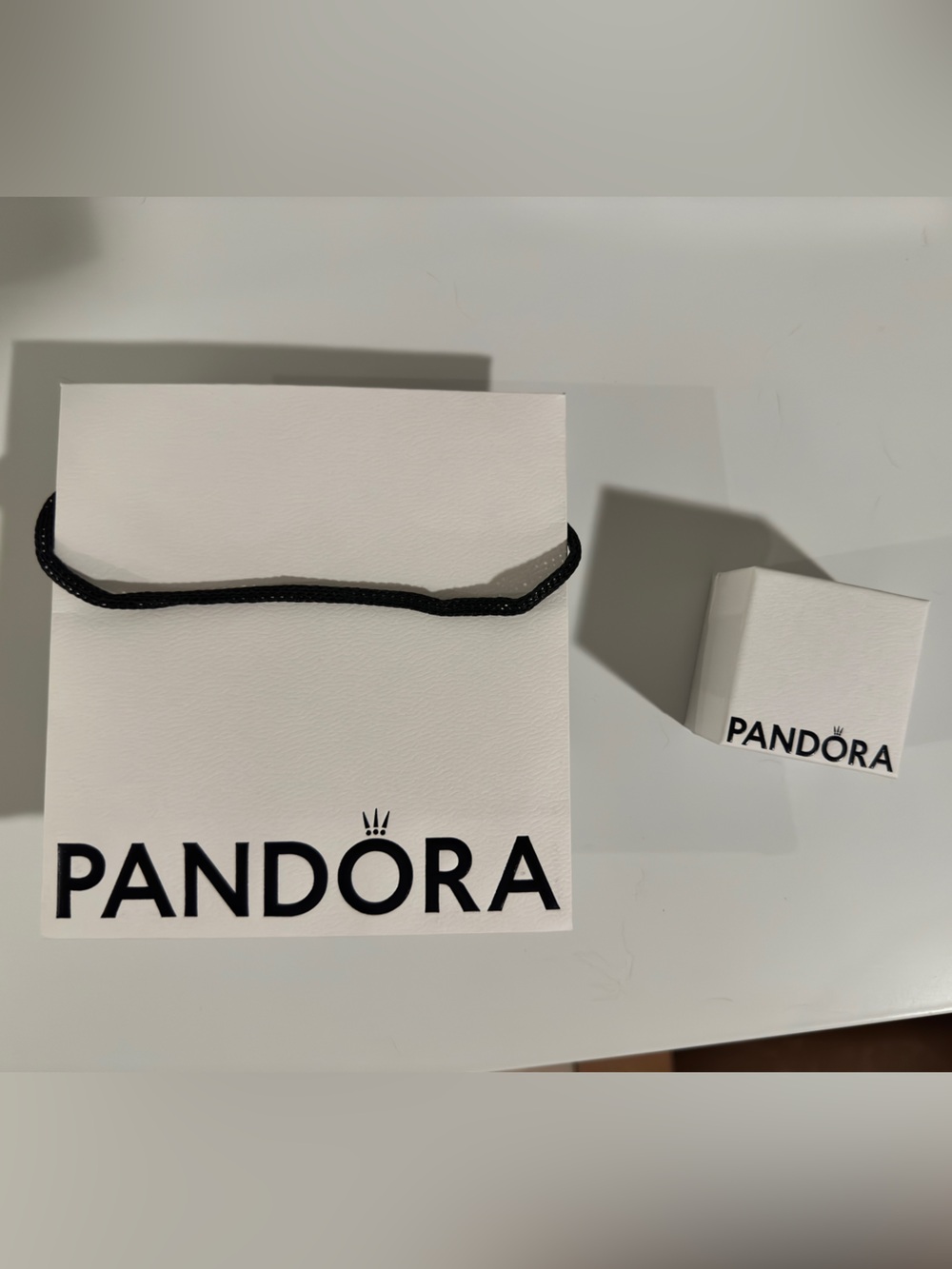 Pandora White gift Bag and Box